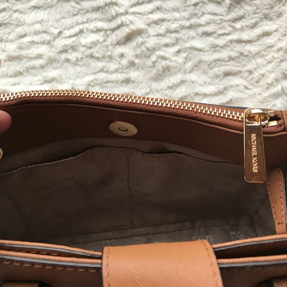 SOLD! - Picture 5 of 7